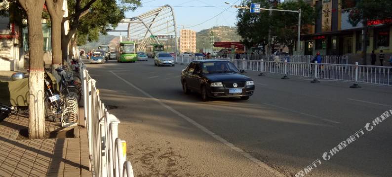 临夏华侨宾馆图片