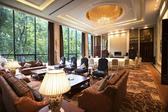 Huaxi HotelHotel Overview