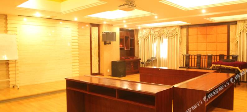 阳江嘉悦大酒店(沃尔玛粤运总站店)图片