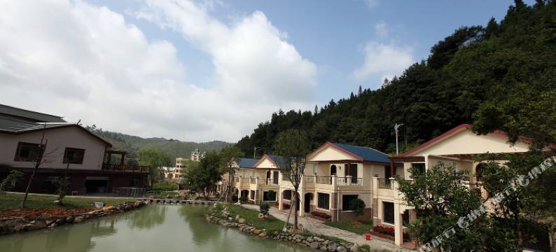 龙岩七彩蓝田度假村图片