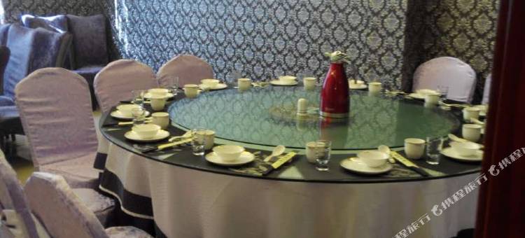 呼玛华兴酒店图片