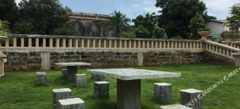 涠洲岛7+1假日酒店图片