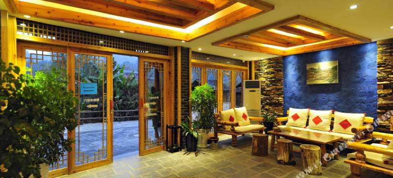 肇兴故事酒店(肇兴侗寨观景台店)图片