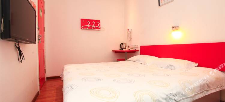 布丁酒店(重庆大渡口九宫庙步行街店)图片