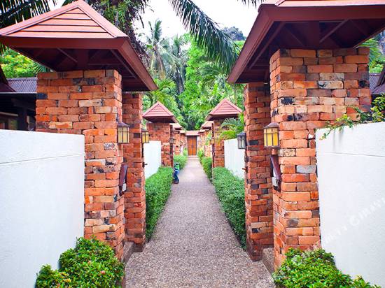 甲米萊雷灣温泉度假酒店