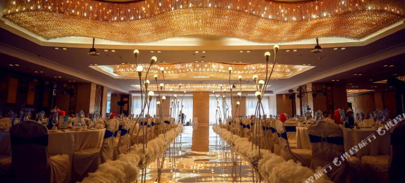 青岛府新大厦图片