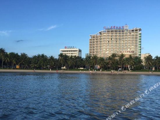 三亚湾仙居府海景酒店