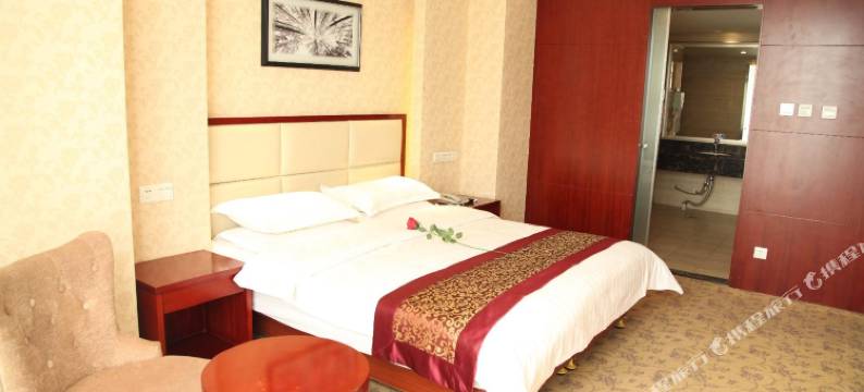 荣德酒店(呼和浩特鼓楼将军衙署地铁站店)图片