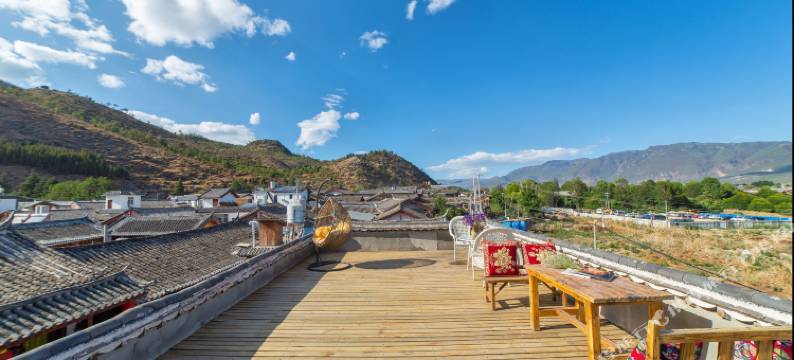 丽江束河古镇蜜语客栈图片