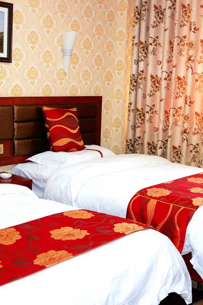 3酒店价格沙雅迎宾馆旅居近沙雅县人民医院|距市中心直线570米4条点评