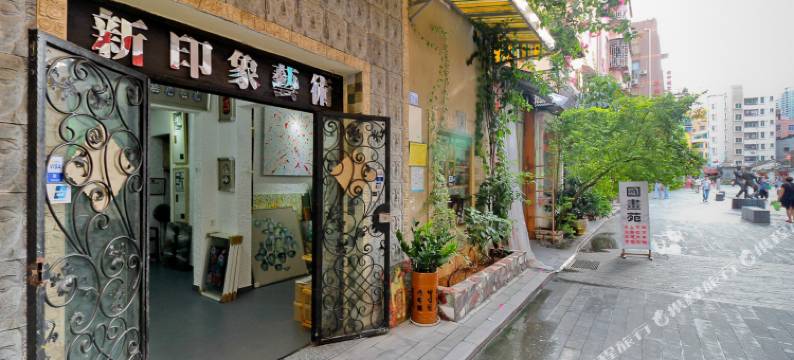 深圳鸿运住宿(大芬地铁站店)图片