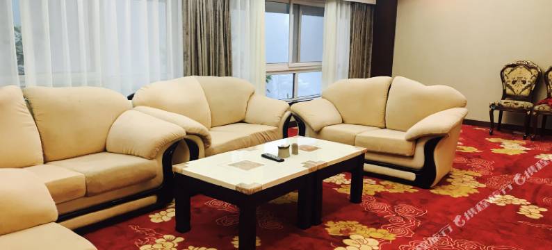 华蓥山大酒店图片