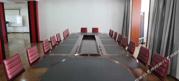 派酒店(石家庄开发区天山科技园店)图片