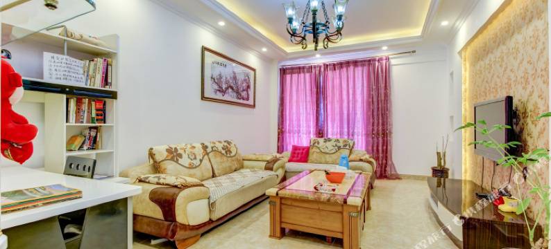 都江堰紫色小屋图片