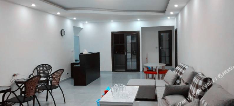 咚吧啦青年旅舍(观音桥步行街拓展大厦店)图片