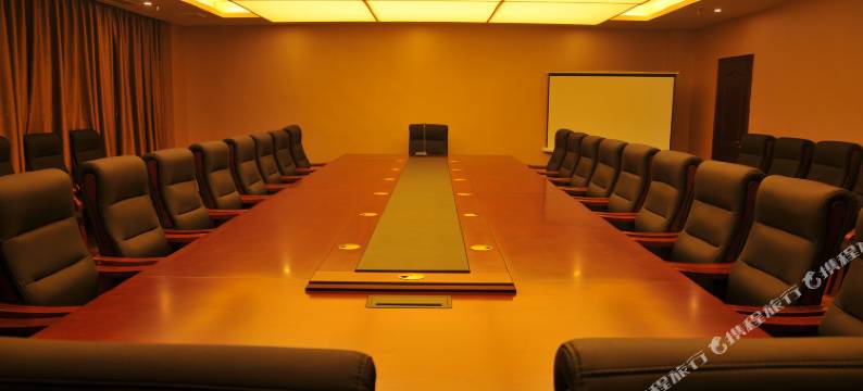 崇州澜峰酒店(崇州高铁站店)图片