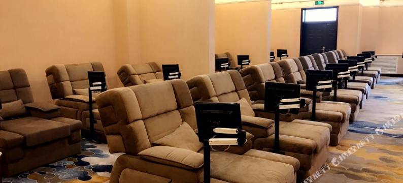 敦化临江花园酒店图片