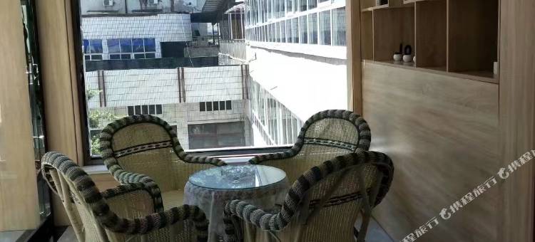 镇巴凯莱精品酒店(县政府店)图片