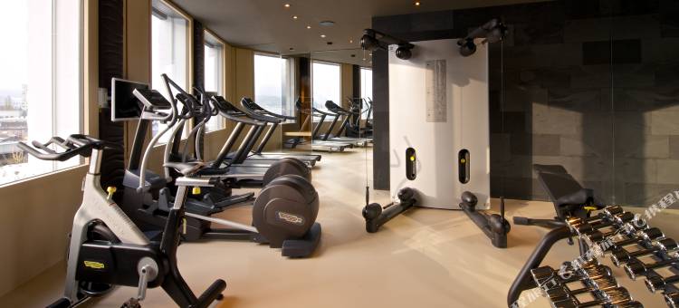 苏黎世沃夫拉姆普拉兹观景公寓(VISIONAPARTMENTS Wolframplatz - contactless check-in)图片