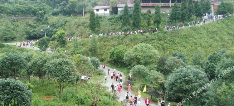 桂林十二滩度假酒店(宛田乡店)图片