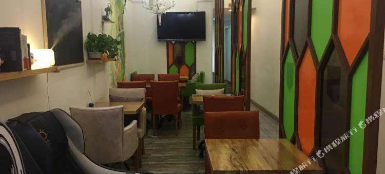 7天优品酒店(上海徐家汇龙华路地铁站店)图片