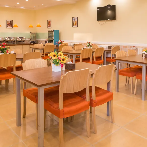 如家酒店（平定广阳路山西阳泉师范学院店）