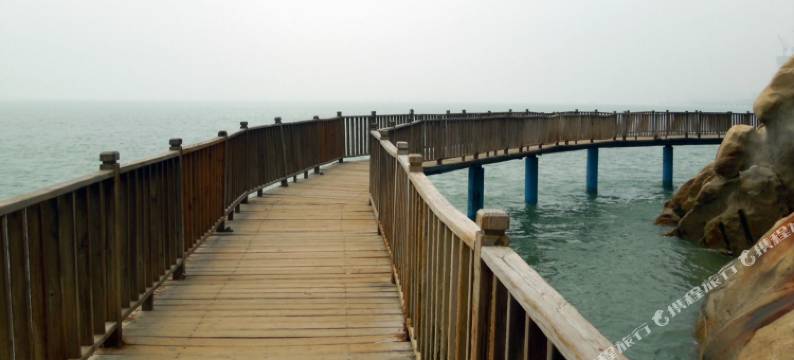 厦门海边听浪(环岛路黄厝店)图片