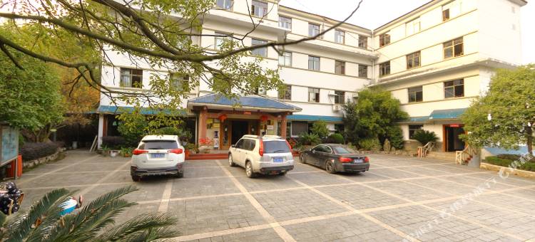 五悦景区连锁酒店(上饶百灵草店)图片