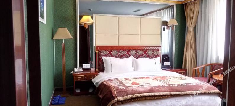 康定嘎西巴商务酒店图片