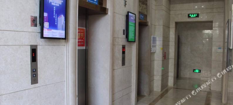 厦门深海蓝心公寓(湖里万达店)图片