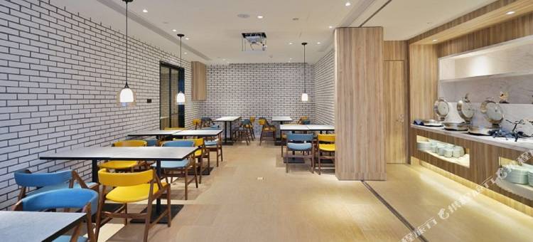 汉庭优佳酒店(南京仙鹤门店)图片