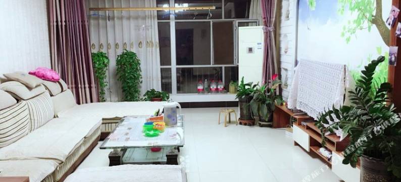 豌豆生活公寓(额济纳旗苏泊淖尔路店)图片