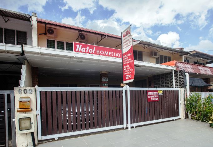 Natol Homestay Paris Kuching Hotel Reviews And Room Rates - 