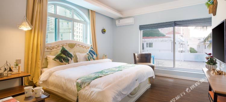 云海墅主题别墅客栈(三亚大东海店)图片