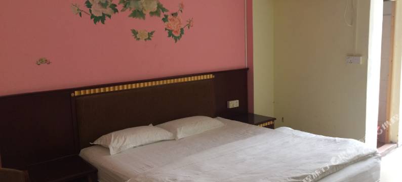 东莞往日城市公寓图片