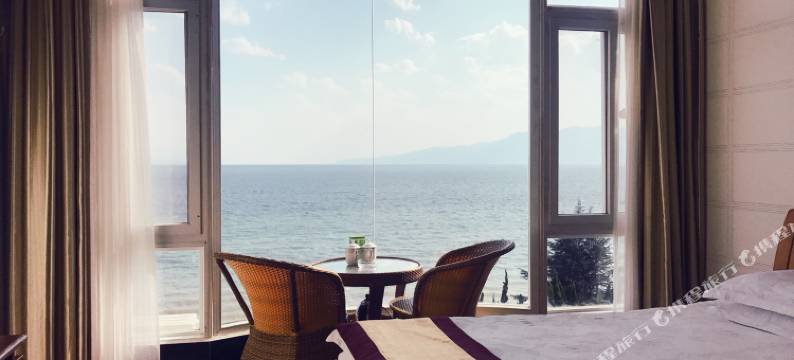 澄江抚仙湖晨景酒店图片