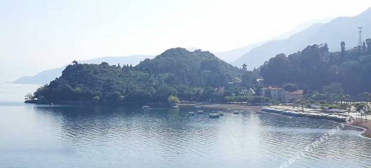 澄江辰峰假日酒店图片