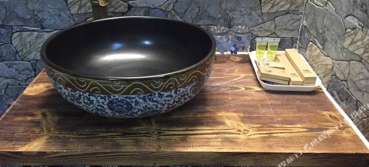 西北民俗客栈(张掖国家湿地公园店)图片