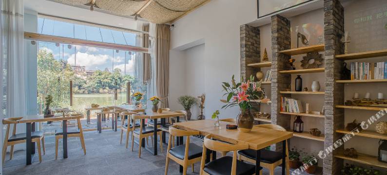 腾冲遇净湖景客栈(和顺古镇野鸭湖店)图片