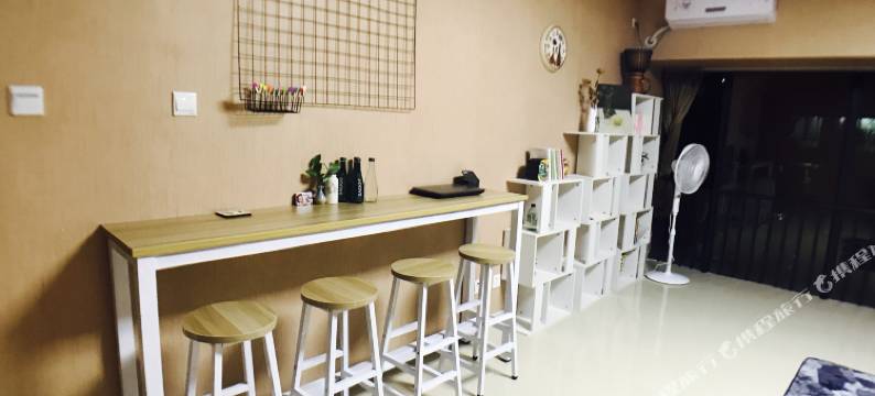 深圳灯塔酒店式精品青年旅社图片