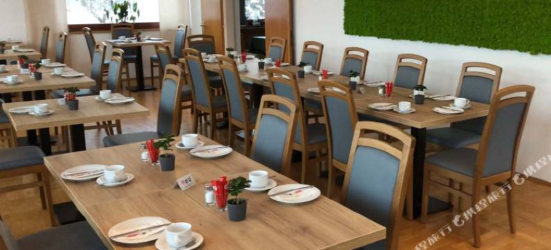 克伦尼西尔切酒店(Hotel Kronenhirsch)图片