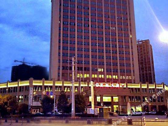 富顺富丽大酒店