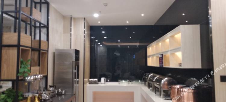 兰欧尚品酒店(单县银座商城店)图片