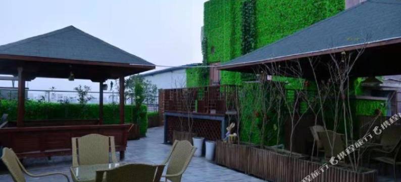 南充巴十酒店图片