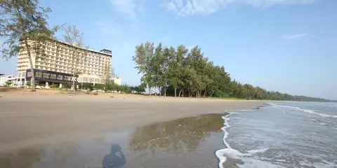 安默拉爾德度假村酒店