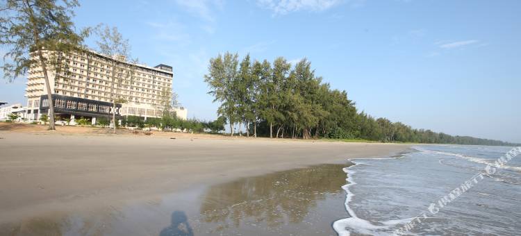 安默拉尔德度假村酒店(Amerald Resort Hotel Desaru)图片