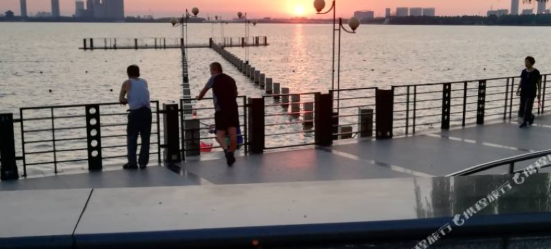 宜兴太阳岛宾馆(团氿风景区汽车总站店)图片