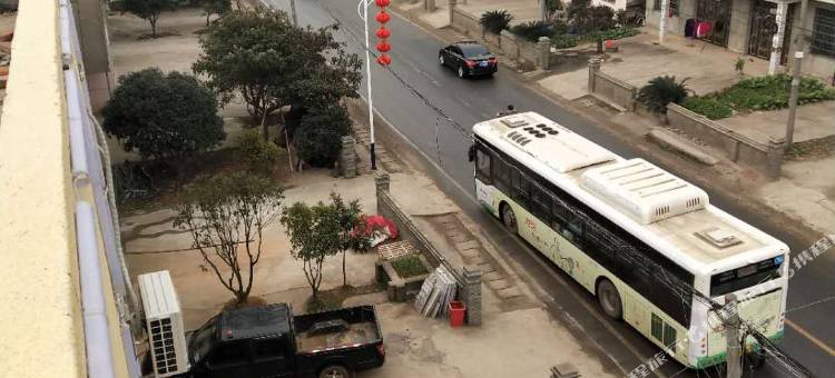 南昌同华苑商务宾馆(昌北机场店)图片