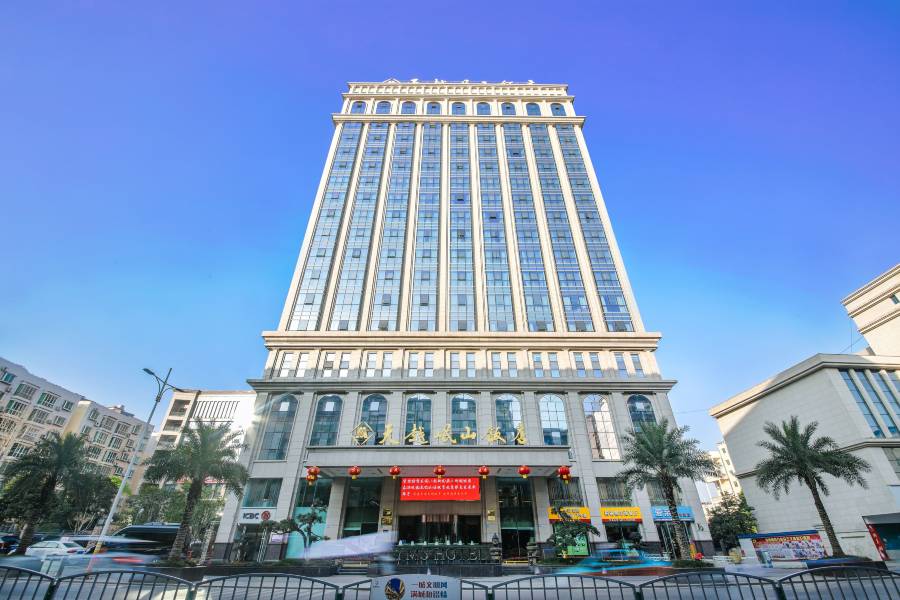 巴中天越岷山飯店