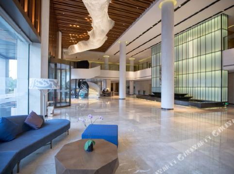 南京丽湖雅致空港酒店